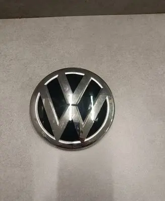 Volkswagen Tiguan Manufacturer badge logo/emblem 5NA853601G