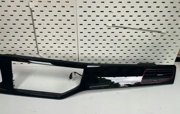Volkswagen Polo VI Trim molding 2G1858418AC