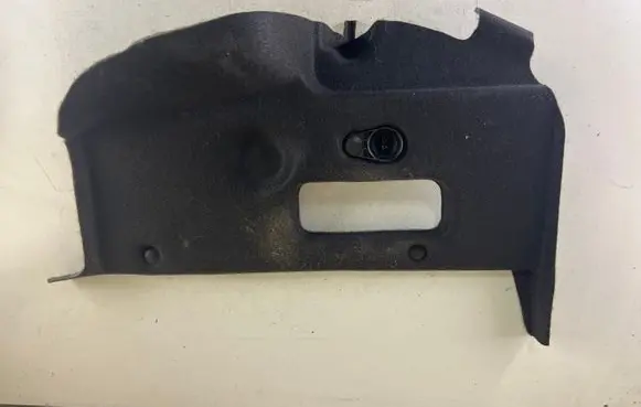 Jeep Grand Cherokee Dashboard lower bottom trim panel 