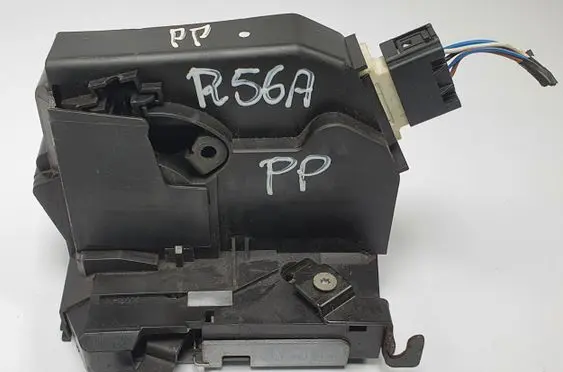 Mini One - Cooper Coupe R56 Front door lock 0556769
