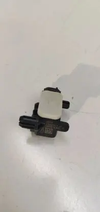 Nissan Juke I F15 Airbag deployment crash/impact sensor 988301EA0A
