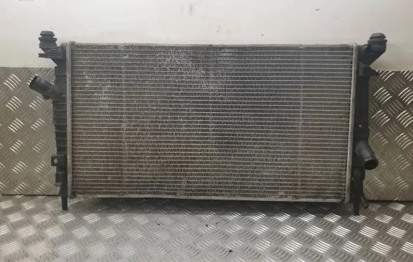 Volvo V50 Coolant radiator 62017A