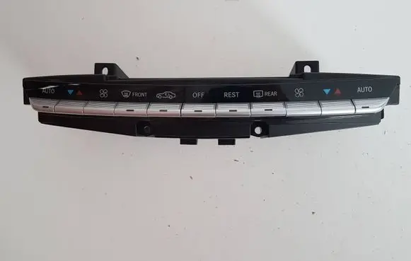 Mercedes-Benz S W221 Climate control unit A2218704958 A2218701158 A2214422623