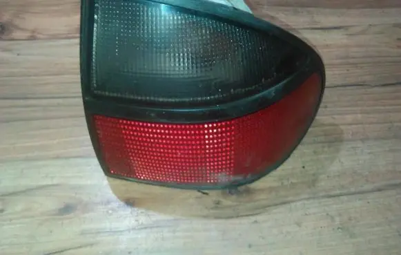 Renault Laguna I Rear/tail lights 7700820051 2225