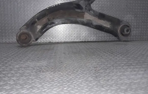 Renault Modus Front lower control arm/wishbone