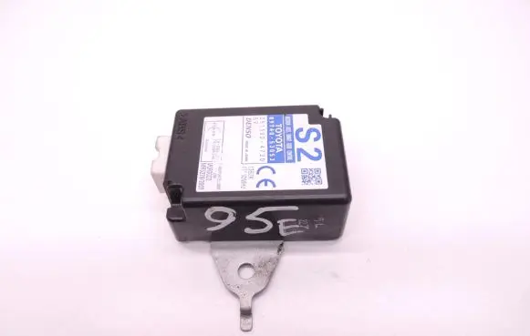 Lexus IS 220D-250-350 Door control unit/module 8974053053 D95