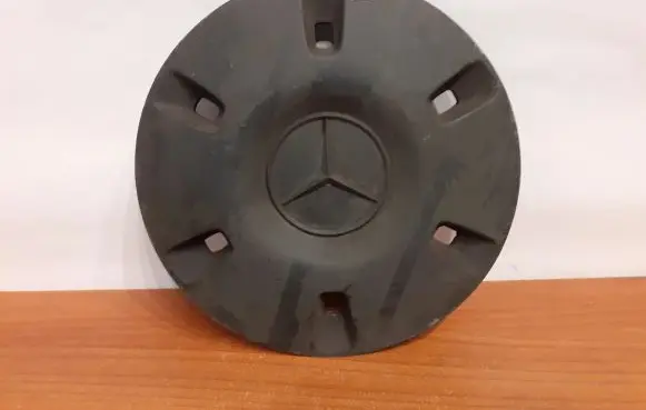 Mercedes-Benz Sprinter W906 R20 wheel hub/cap/trim 9896 A9064010025