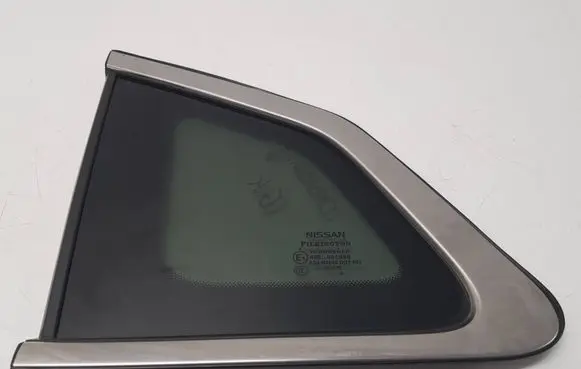 Nissan Qashqai Rear side window 833134EA0A 833134EA1A