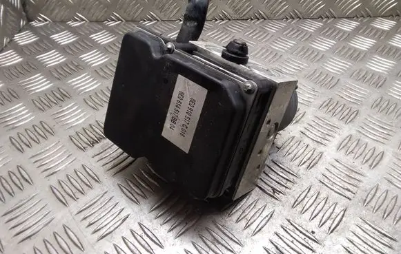 Audi A4 S4 B7 8E 8H ABS Pump 8E0910517C 8E0614517BB 0265234327