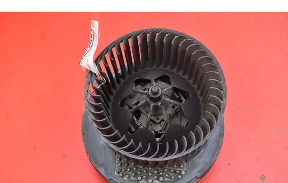 Volkswagen PASSAT CC Heater fan/blower 3C1820015Q
