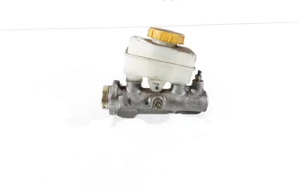 Subaru Forester SG Master brake cylinder