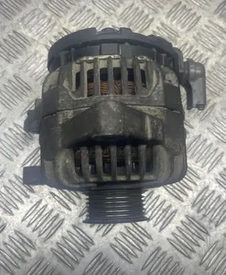 Toyota Avensis T250 Generator/alternator 270600D140A 0124325079 KC314190A