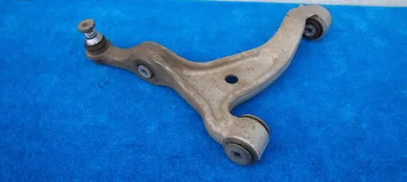 Mercedes-Benz GLE W167 Front control arm 16701L