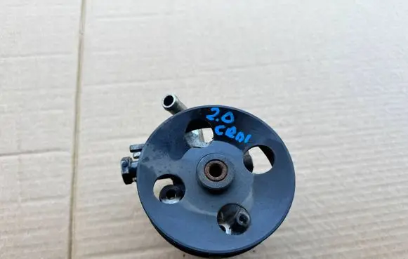 Hyundai Tucson JM Power steering pump 00RFYI