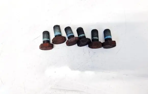 Alfa Romeo GT Nuts/bolts 
