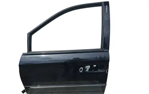 Chrysler Voyager Front door