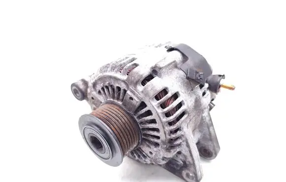 Hyundai i20 (PB PBT) Generator/alternator 37300-4A310