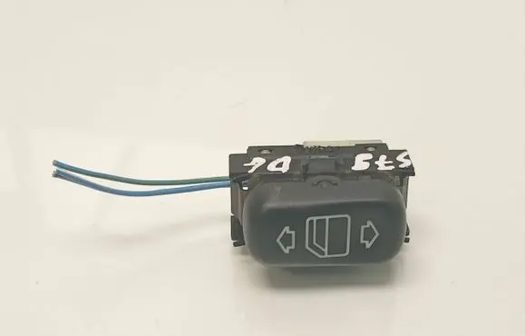Mercedes-Benz S W220 Electric window control switch 2208201210 03100504
