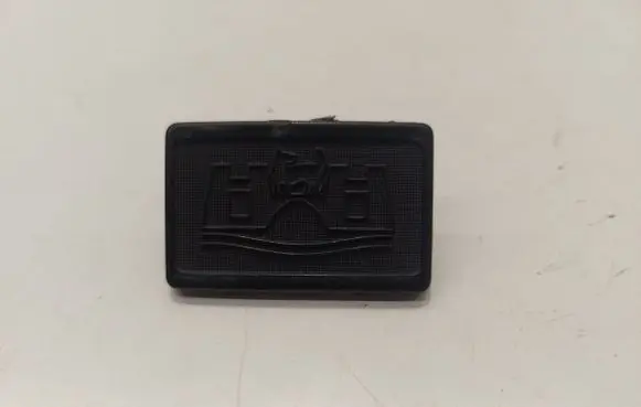 Volkswagen Golf II Fender model badge letters 165853688A