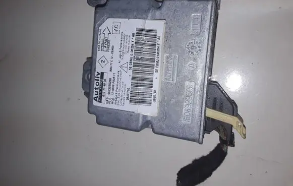 Peugeot 308 Airbag control unit/module 9673575280