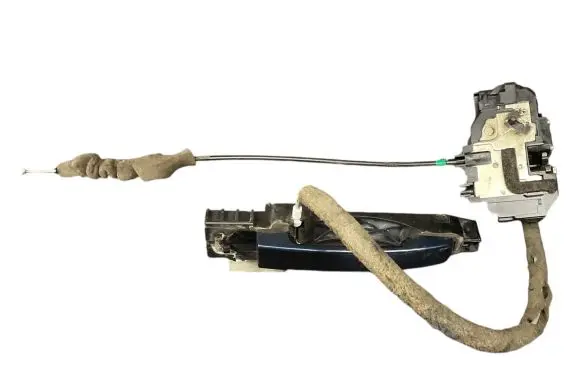 Nissan Note (E12) Rear door lock PBT30GF