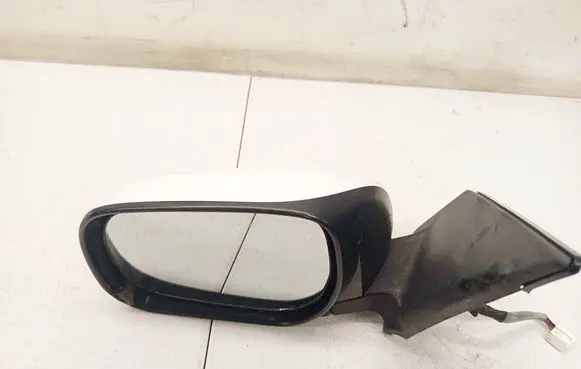 Toyota RAV 4 (XA30) Front door electric wing mirror 