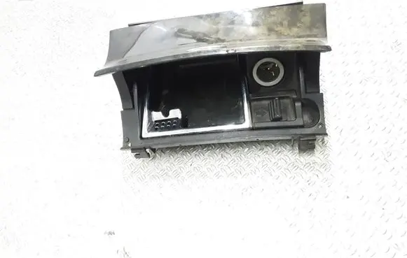 Car ashtray