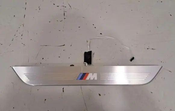 BMW 7 G11 G12 (A) pillar trim 8061028