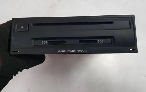 Audi A3 S3 8V Navigation unit CD/DVD player 8V0035874BIAUTPI 8V0035874B