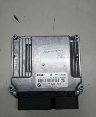 BMW 1 E81 E87 Engine control unit/module 7807529 030003422