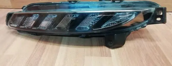 Renault Espace V (RFC) Front bumper turn signal 261309540R 62111502 261300702R
