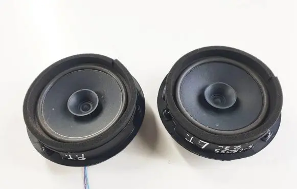 Suzuki SX4 S-Cross Rear door speaker 3910263180 2903B