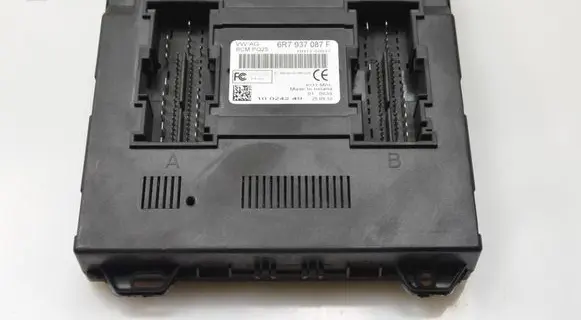 Skoda Fabia Mk2 (5J) Comfort/convenience module 6R7937087F