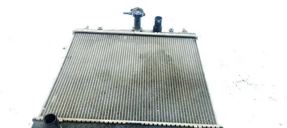Nissan Note (E11) Coolant radiator