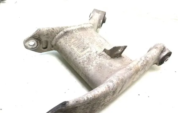 BMW 5 E39 Rear upper control arm/wishbone 1198697