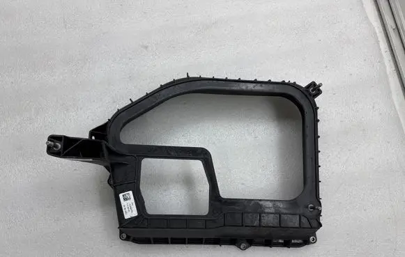 Volkswagen ID.4 Air intake duct part 1EC260377A 1EC820514 23082021