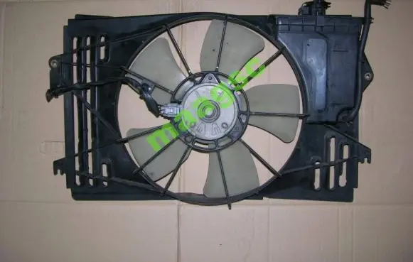 Toyota Corolla Verso E121 Air conditioning (A/C) fan (condenser) 