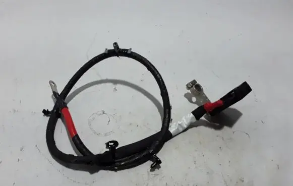 Land Rover Range Rover L405 Positive cable (battery) LR104877