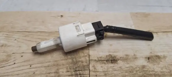 Brake pedal sensor switch