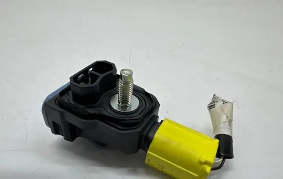 Toyota C-HR I Airbag deployment crash/impact sensor 8983AF4010