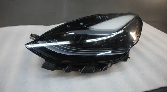 Tesla Model Y Headlight/headlamp 151495200D 01531911