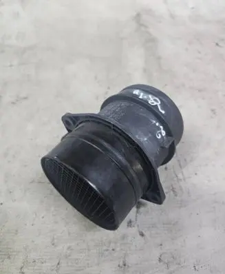 Volkswagen PASSAT B6 Mass air flow meter 03G906461C 16272766 0281002738