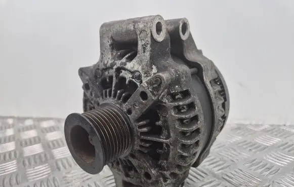 BMW 5 F10 F11 Generator/alternator 7591529