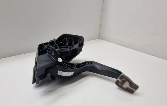 Ford Ecosport Clutch pedal H1BC7B633C1E 00133607