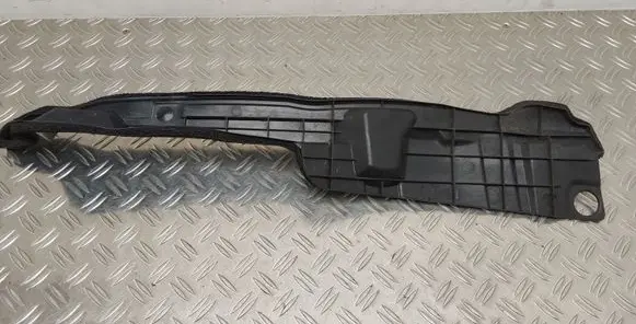 Toyota Corolla Verso AR10 Fender end trim 538670F010