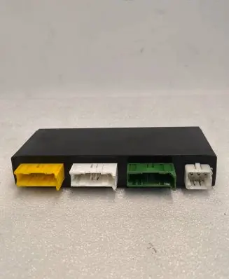 BMW 5 E34 Comfort/convenience module 8368571 61358368571 109110L