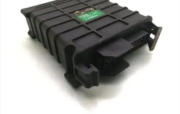 Seat Toledo I (1L) Engine control unit/module 811906254 0280800181