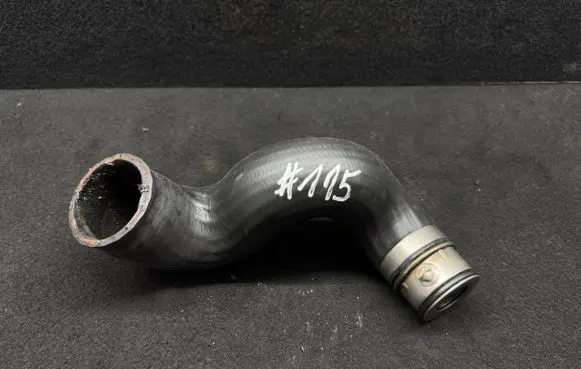 Audi A4 S4 B6 8E 8H Intercooler hose/pipe 038131111A 038131111