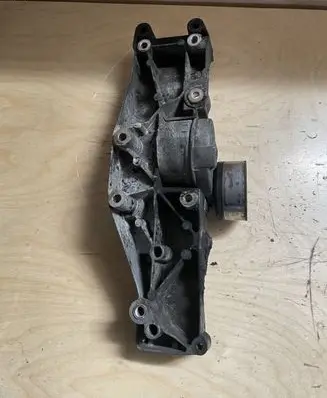Ford Transit Generator/alternator bracket YC1E10K019BA