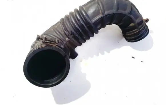 KIA Carnival Air intake hose/pipe ok51c